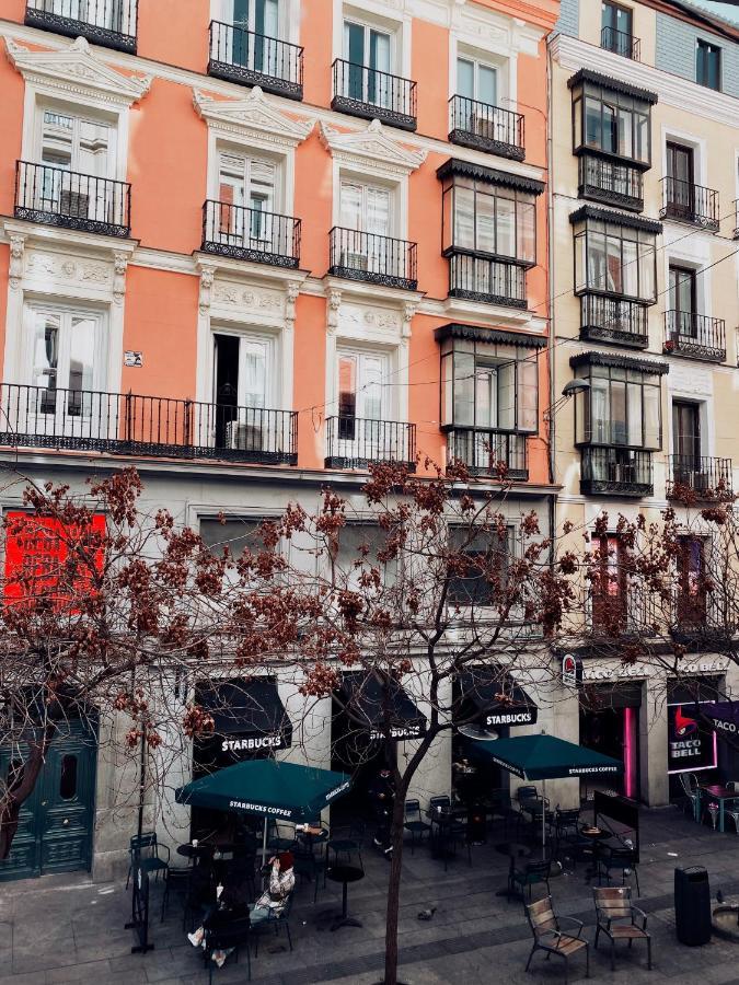 Hostel Rio Madrid Exterior photo