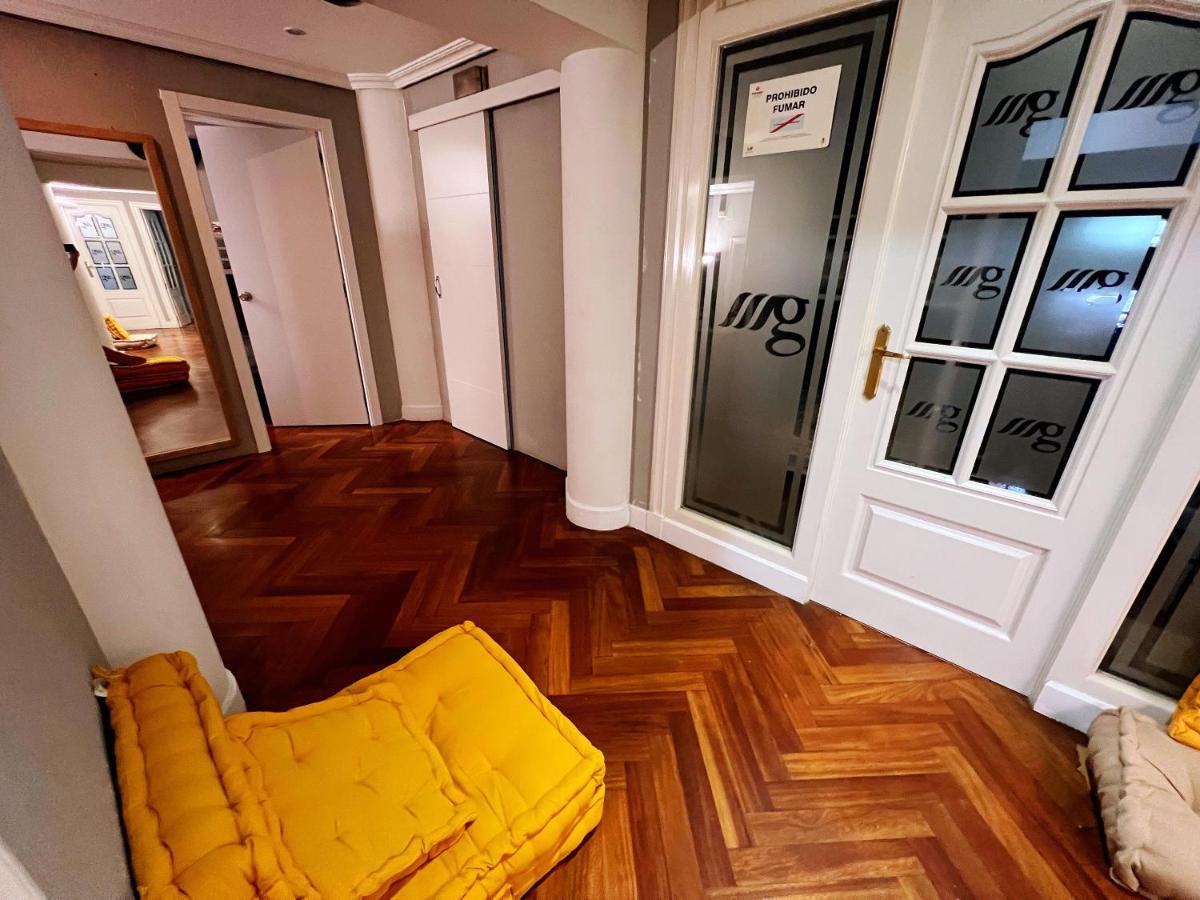 Hostel Rio Madrid Exterior photo