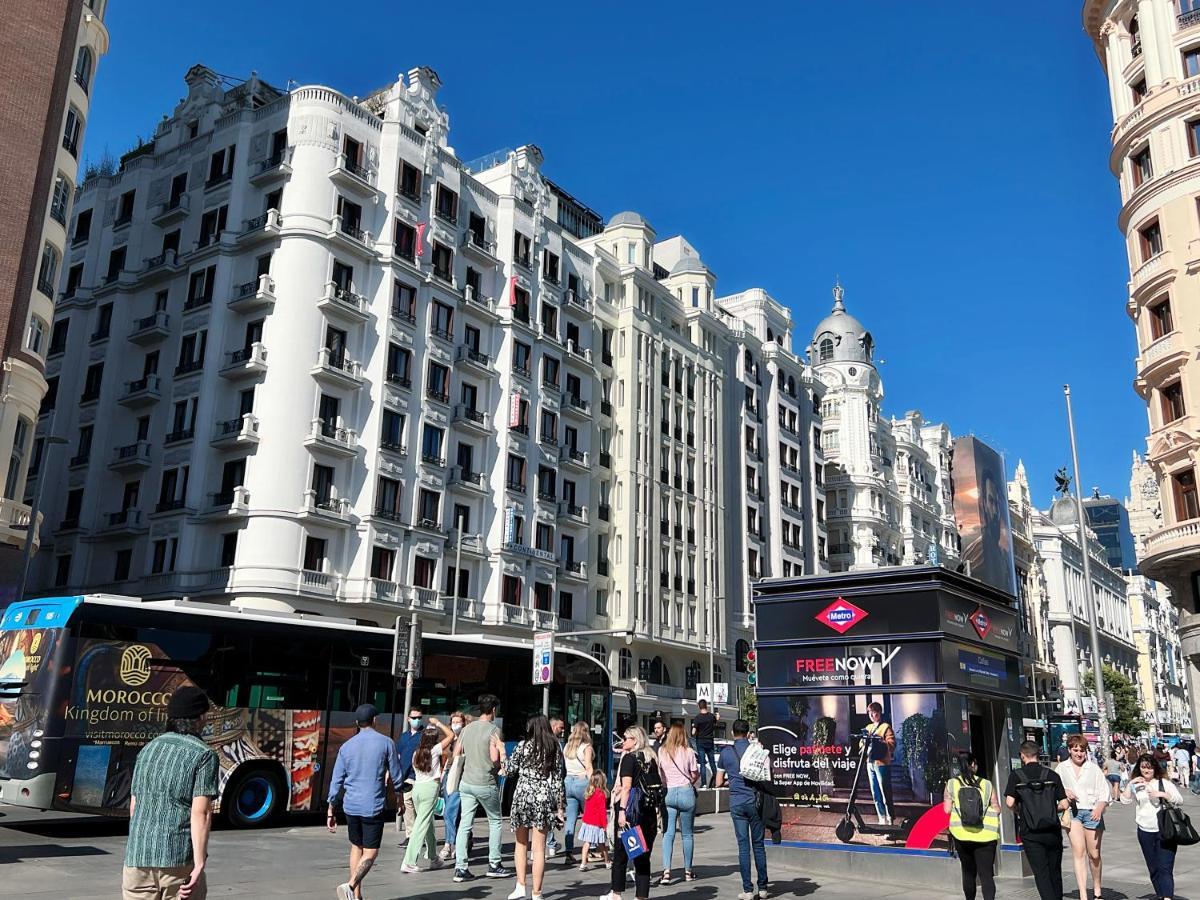 Hostel Rio Madrid Exterior photo