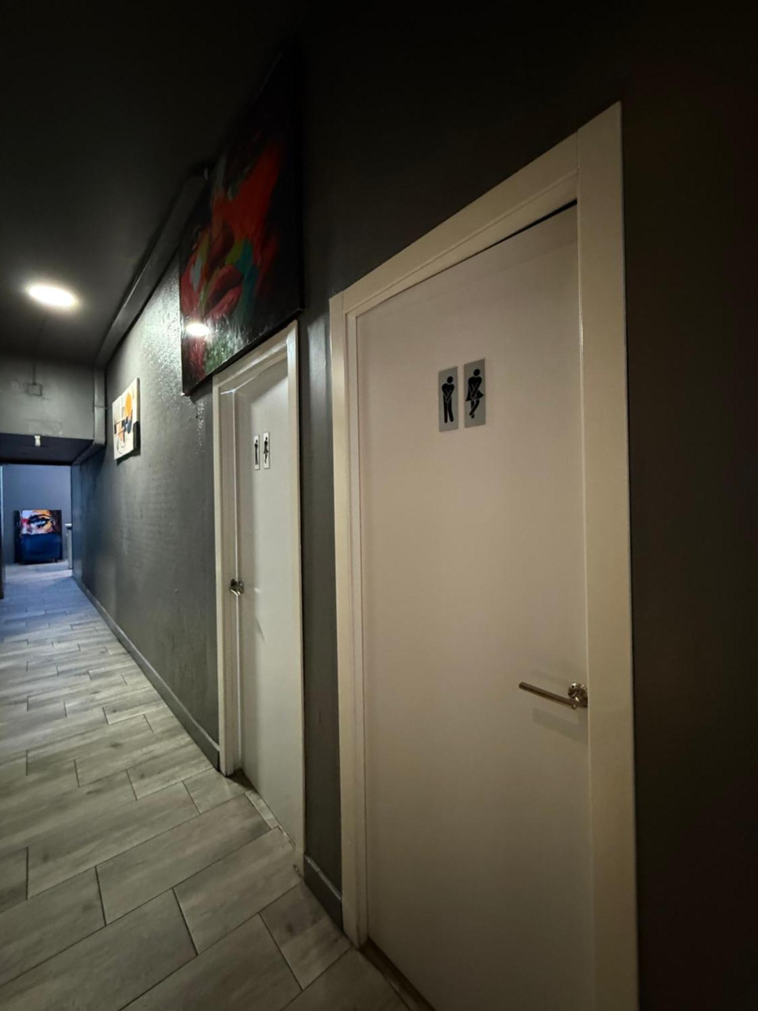 Hostel Rio Madrid Exterior photo